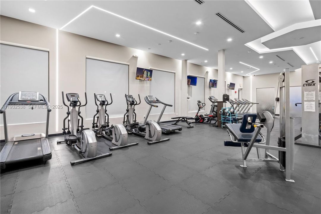 На продажу: $590,000 (5 спален, 3 ванн, 2170 Квадратных фут)