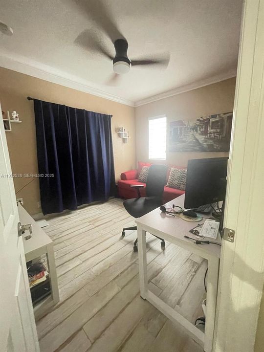 На продажу: $590,000 (5 спален, 3 ванн, 2170 Квадратных фут)