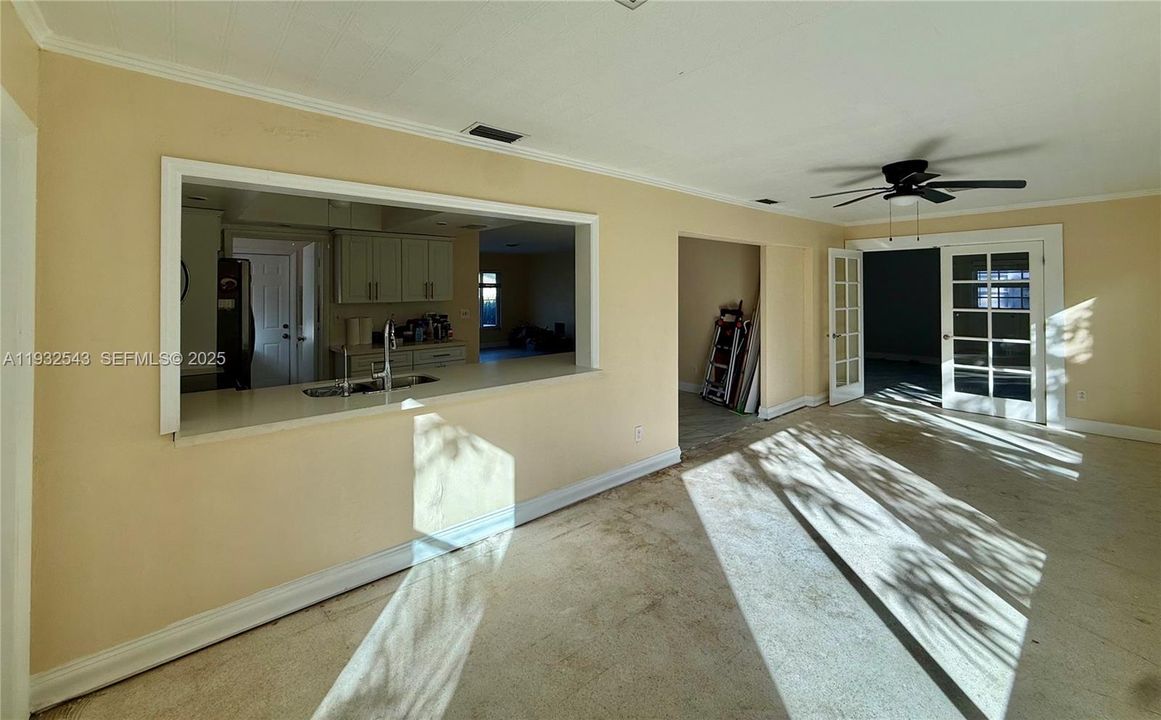 En Venta: $299,999 (2 camas, 2 baños, 1295 Pies cuadrados)