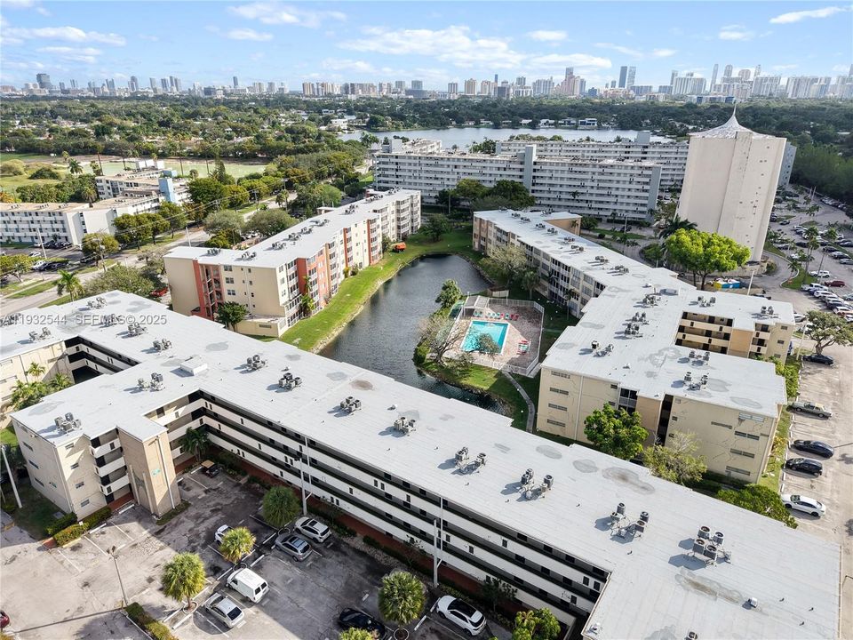 For Sale: $115,000 (1 beds, 1 baths, 1036 Square Feet)