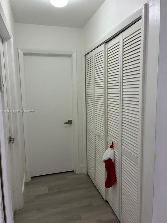 For Sale: $545,000 (3 beds, 2 baths, 1202 Square Feet)