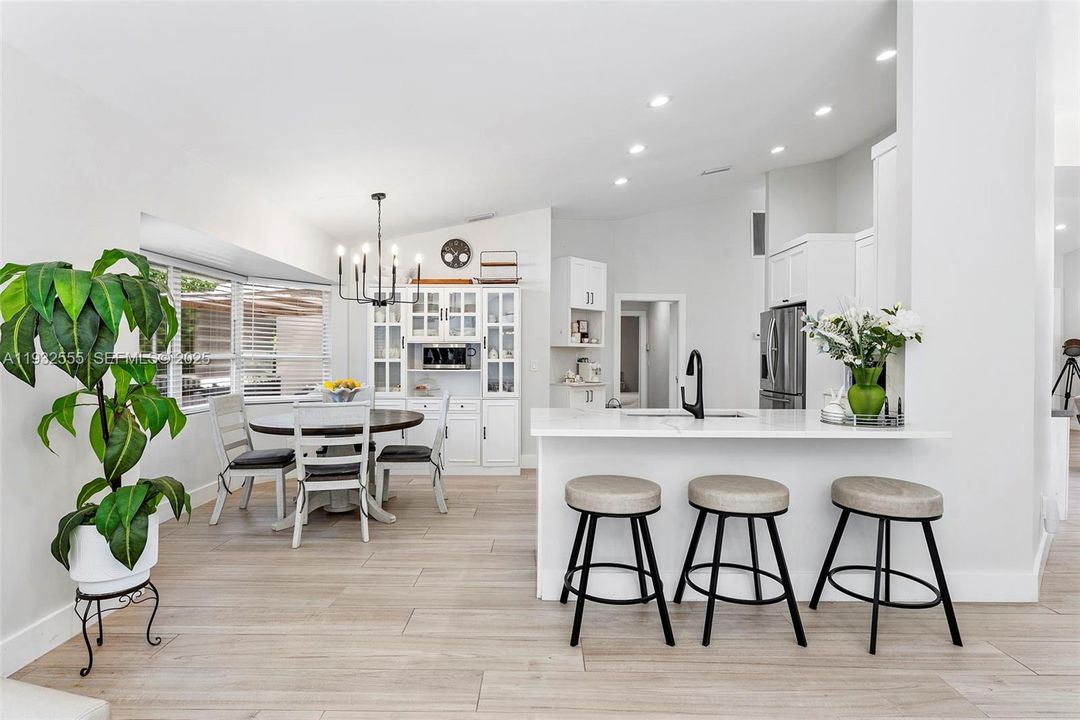 For Sale: $1,400,000 (5 beds, 3 baths, 2807 Square Feet)