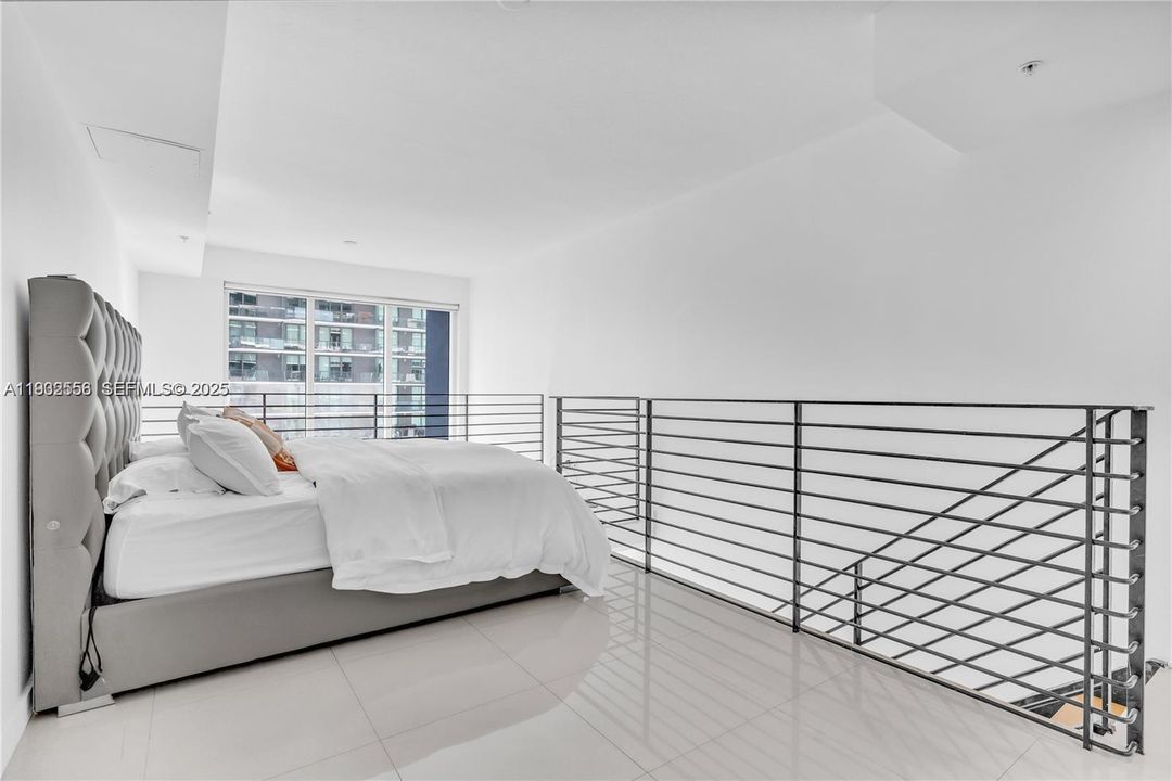 В аренду: $3,500 (1 спален, 1 ванн, 876 Квадратных фут)