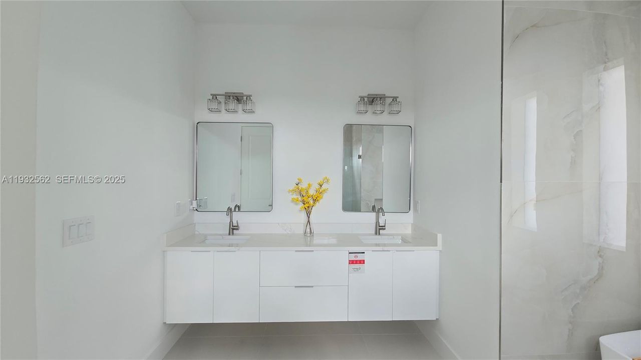 For Sale: $420,000 (3 beds, 2 baths, 1846 Square Feet)