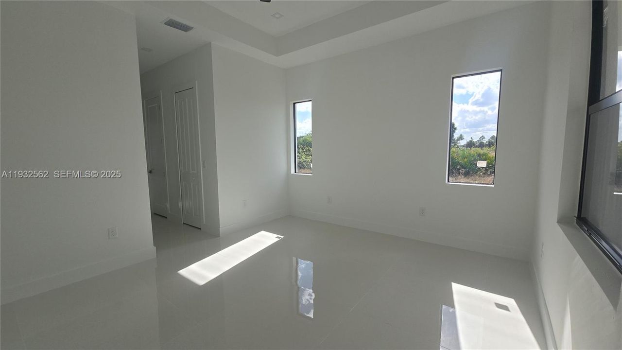 For Sale: $420,000 (3 beds, 2 baths, 1846 Square Feet)