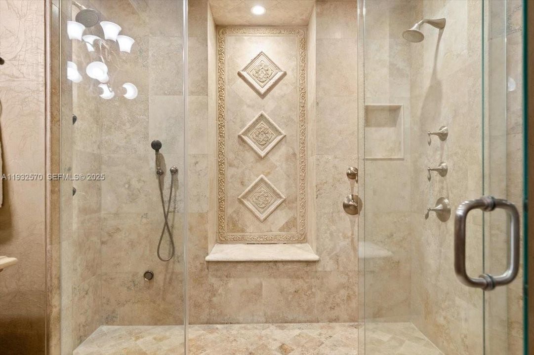 En Venta: $2,650,000 (6 camas, 5 baños, 0 Pies cuadrados)