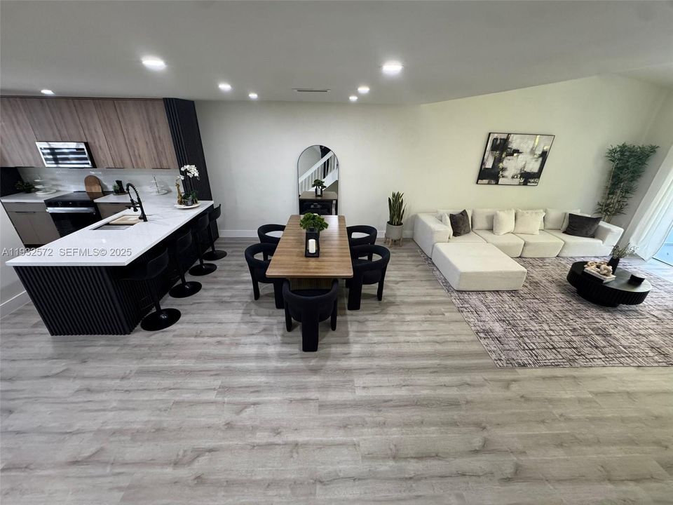 For Sale: $709,000 (3 beds, 2 baths, 1809 Square Feet)