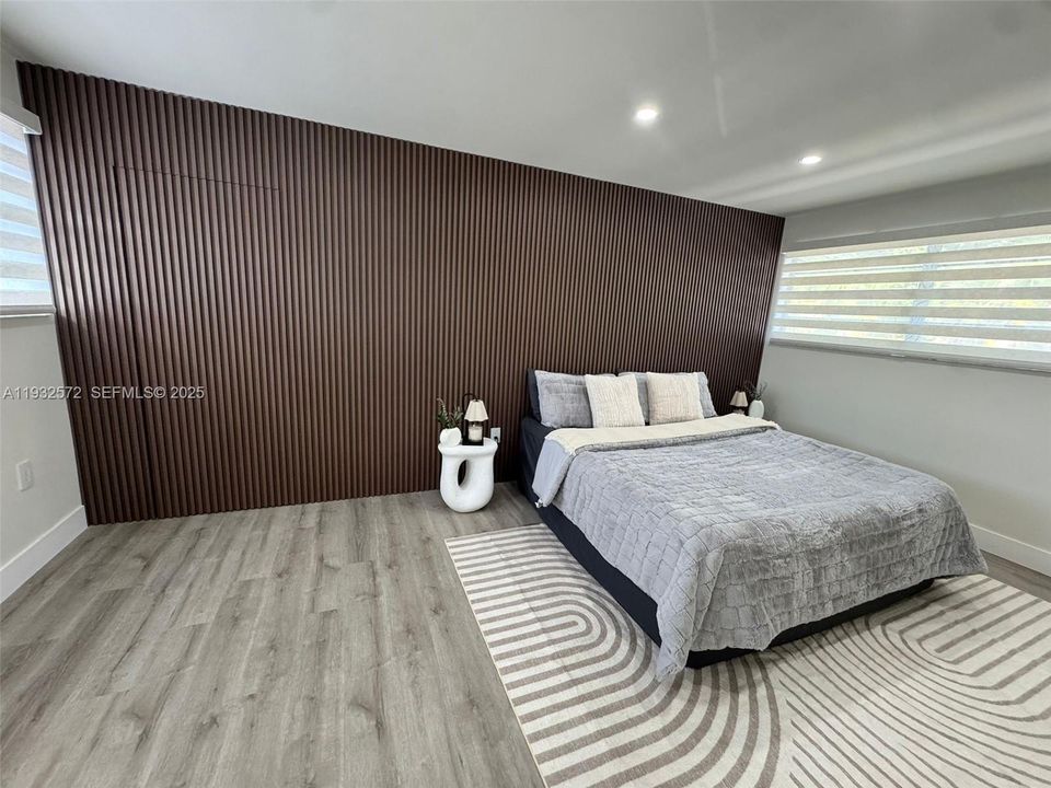 For Sale: $709,000 (3 beds, 2 baths, 1809 Square Feet)