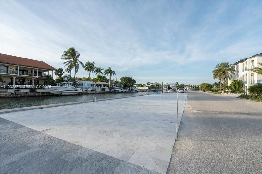 En Venta: $6,300,000 (5 camas, 4 baños, 3434 Pies cuadrados)