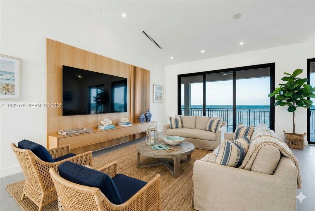 En Venta: $6,300,000 (5 camas, 4 baños, 3434 Pies cuadrados)