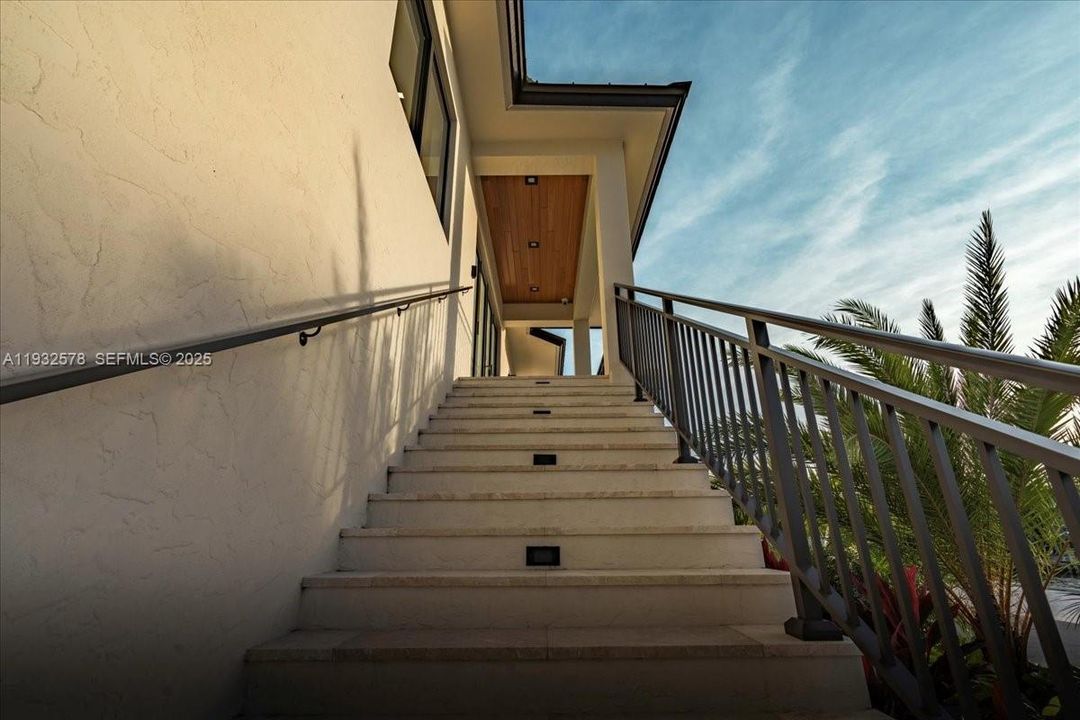 En Venta: $6,300,000 (5 camas, 4 baños, 3434 Pies cuadrados)