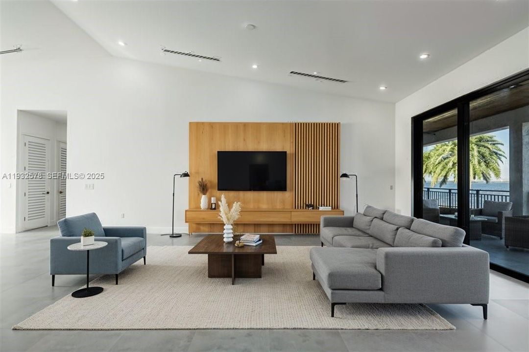 En Venta: $6,300,000 (5 camas, 4 baños, 3434 Pies cuadrados)