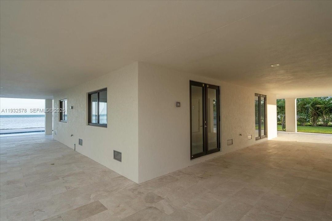 En Venta: $6,300,000 (5 camas, 4 baños, 3434 Pies cuadrados)