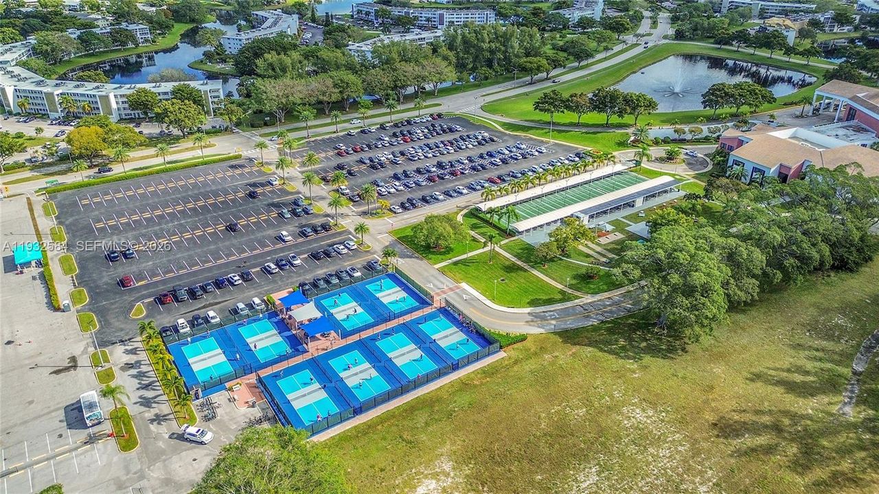 Pickle Ball Courts