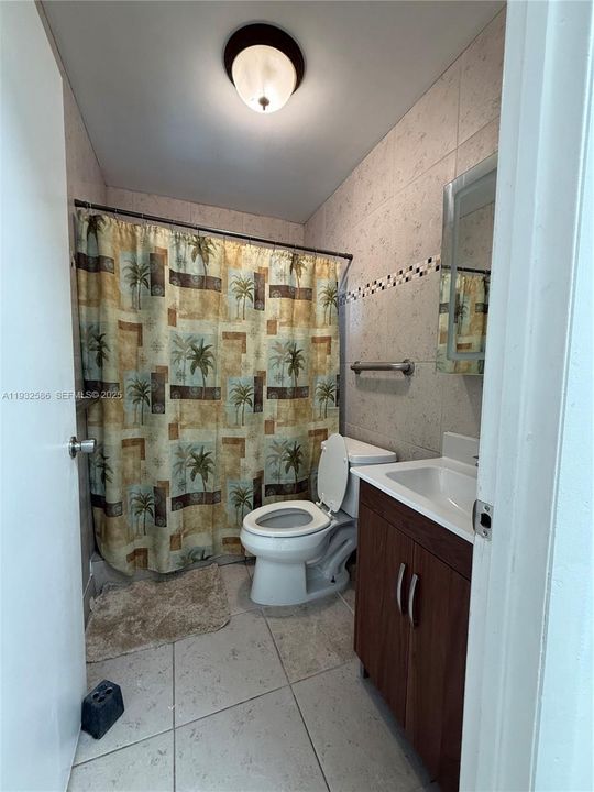 En Renta: $3,750 (3 camas, 2 baños, 1501 Pies cuadrados)