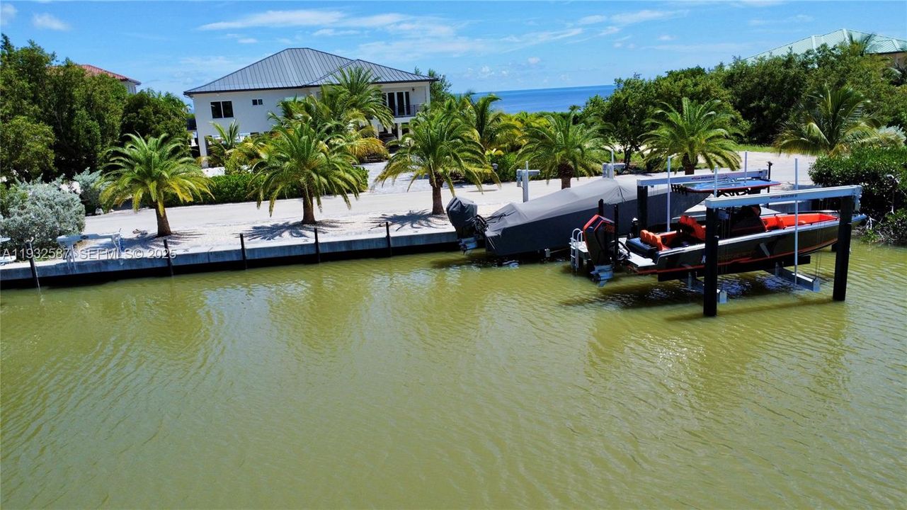 На продажу: $7,500,000 (5 спален, 4 ванн, 3434 Квадратных фут)