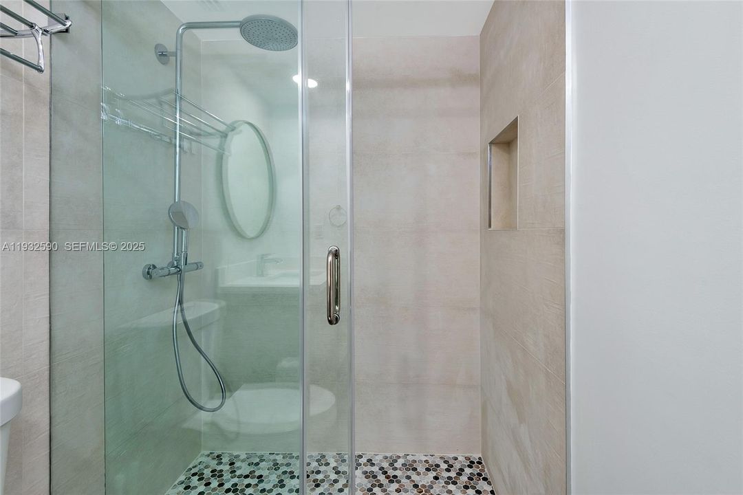 待售: $505,000 (2 贝兹, 2 浴室, 1153 平方英尺)