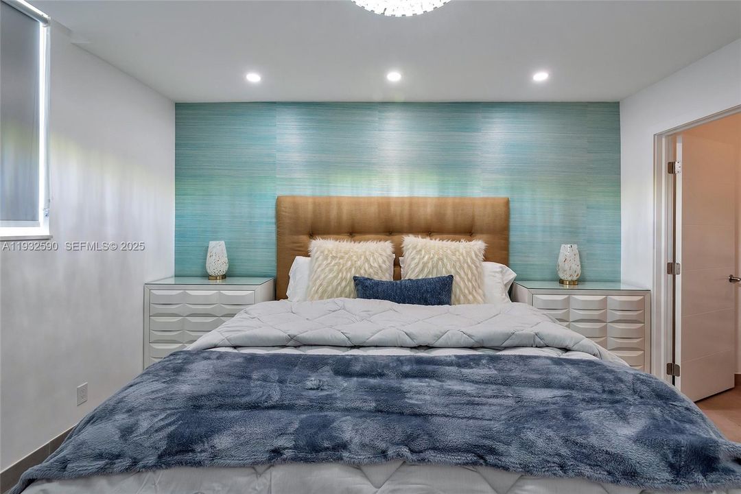 待售: $505,000 (2 贝兹, 2 浴室, 1153 平方英尺)