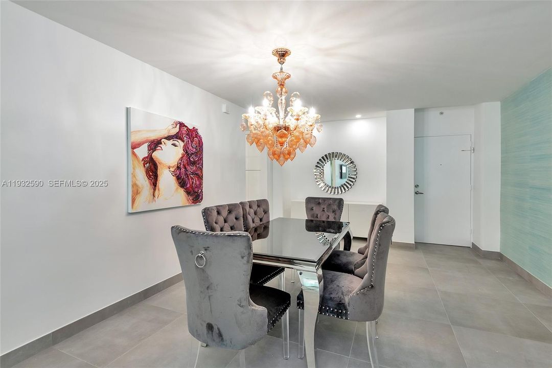 待售: $505,000 (2 贝兹, 2 浴室, 1153 平方英尺)