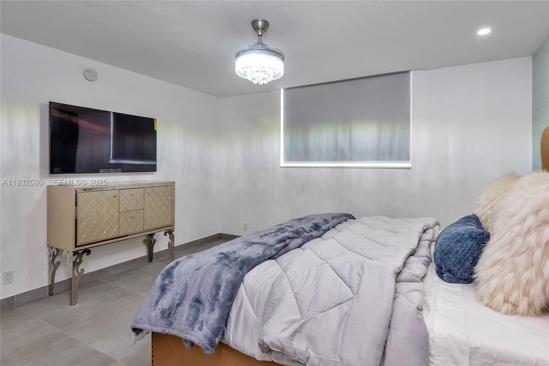 待售: $505,000 (2 贝兹, 2 浴室, 1153 平方英尺)