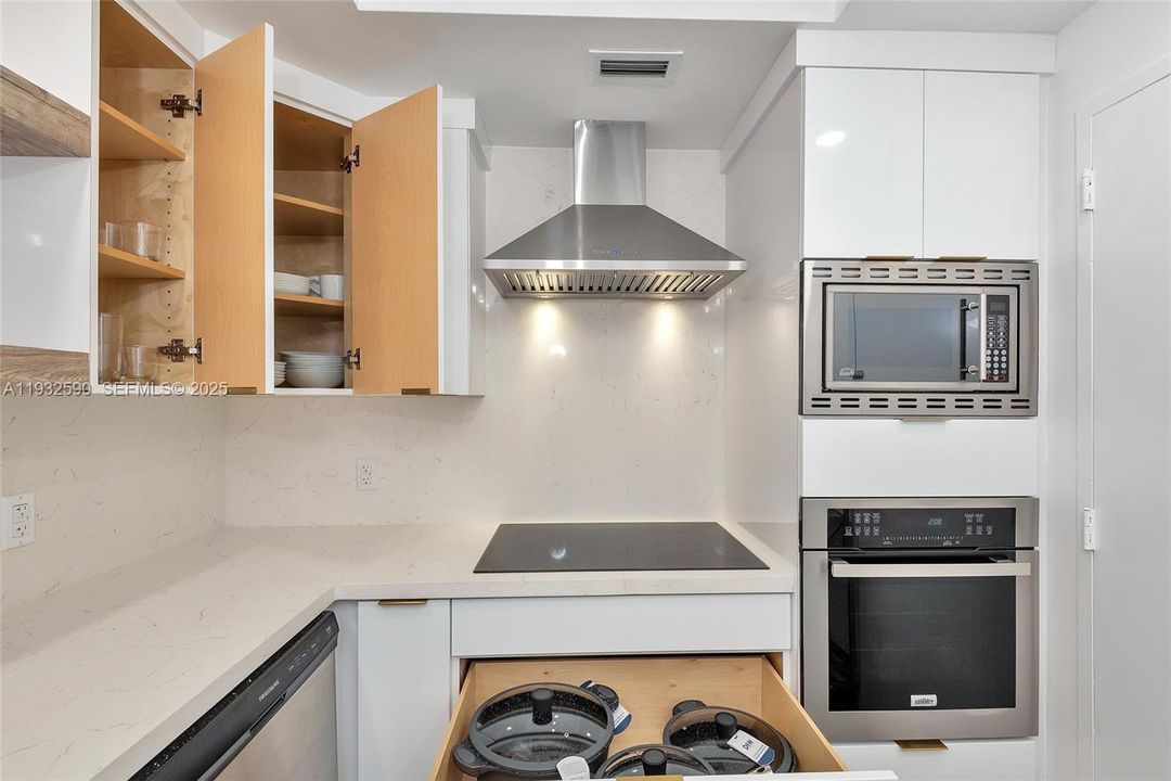 待售: $505,000 (2 贝兹, 2 浴室, 1153 平方英尺)