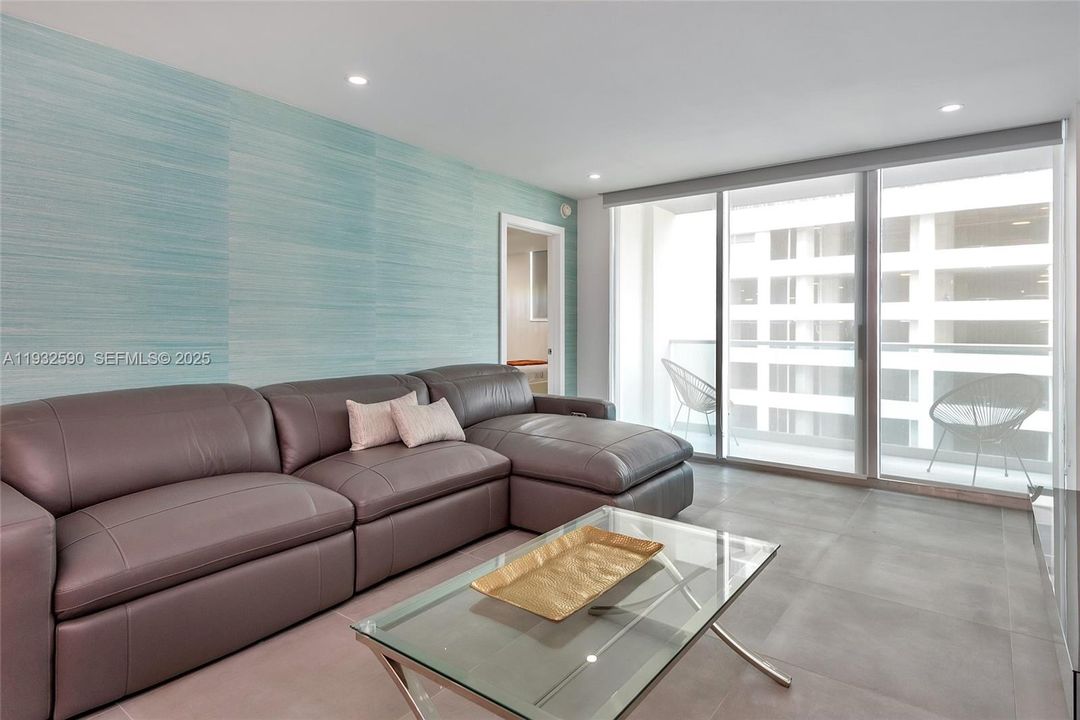 待售: $505,000 (2 贝兹, 2 浴室, 1153 平方英尺)