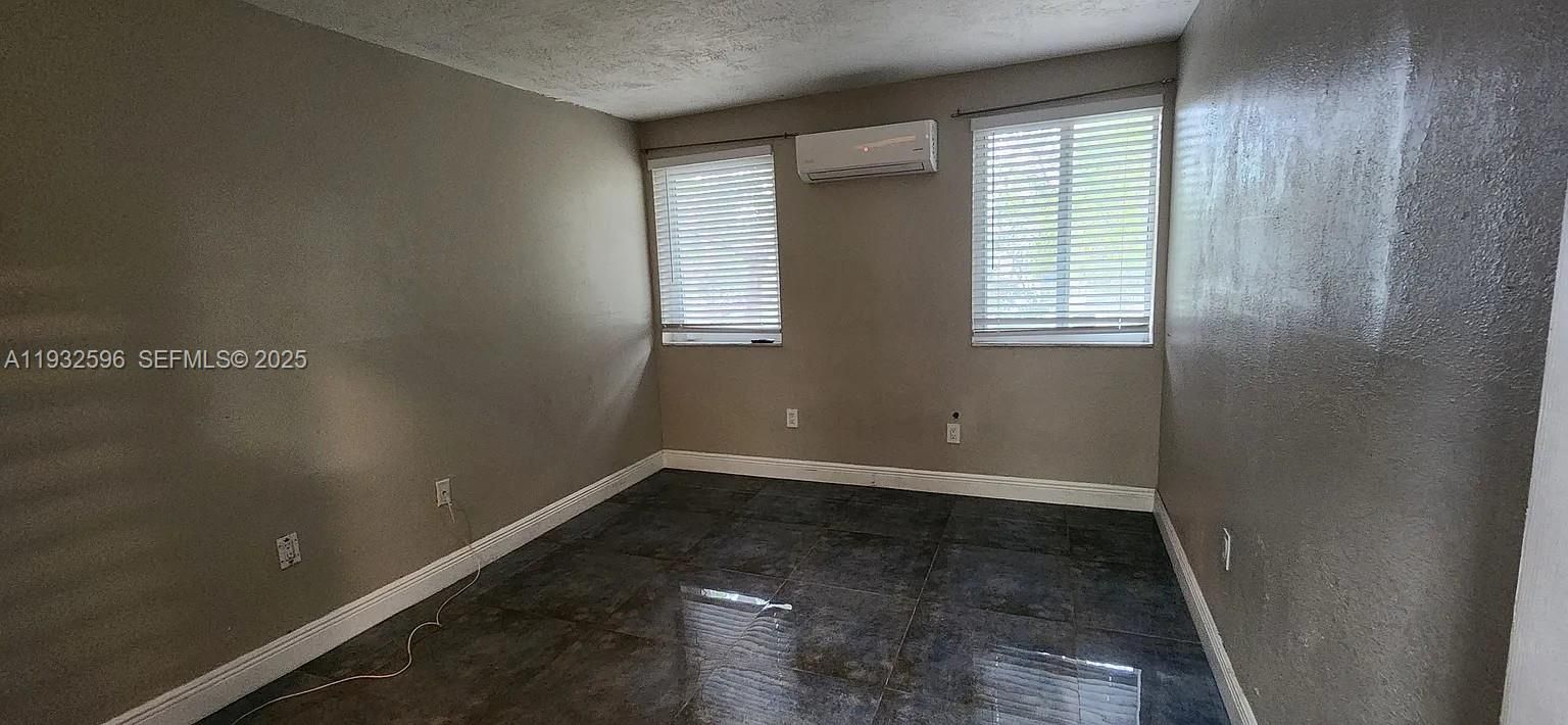 En Renta: $1,500 (1 camas, 1 baños, 7496 Pies cuadrados)