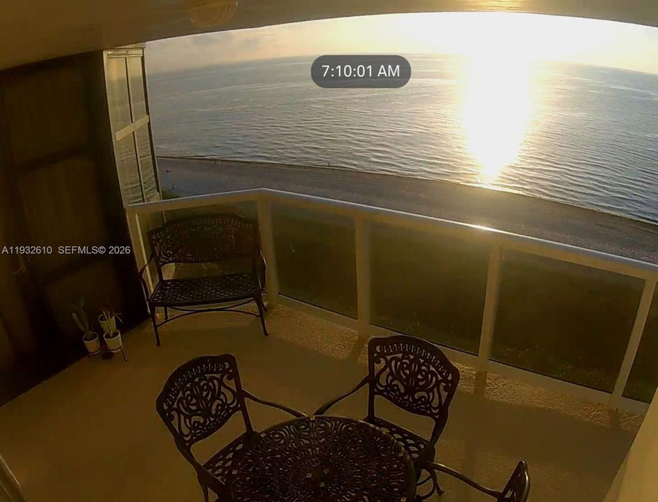 En Venta: $1,425,000 (2 camas, 2 baños, 1994 Pies cuadrados)