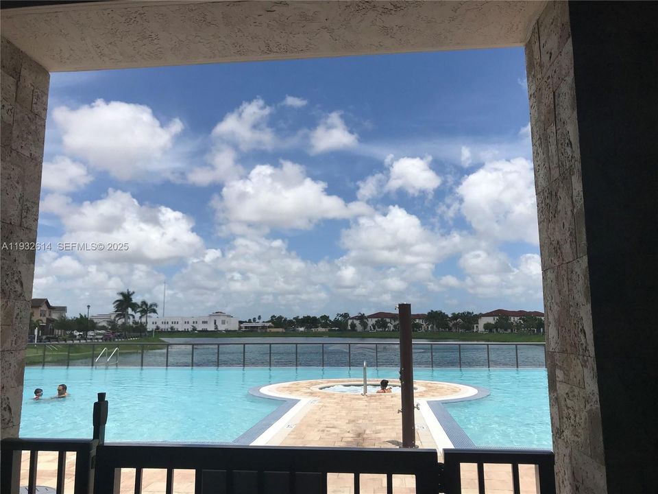 For Rent: $1,450 (0 beds, 1 baths, 1930 Square Feet)