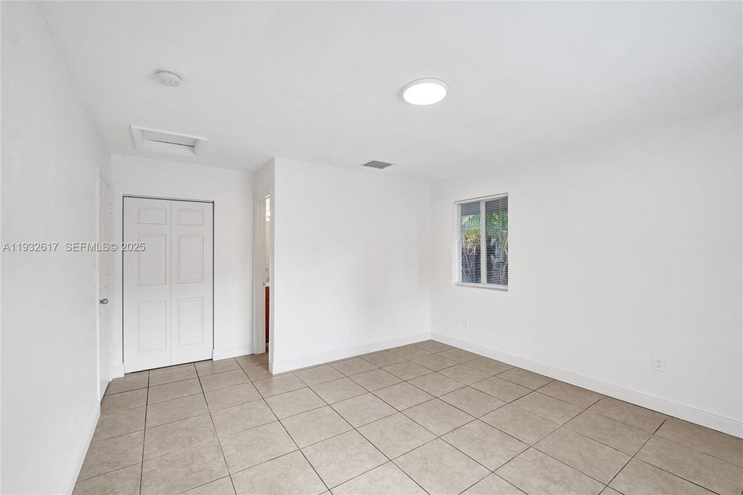 En Renta: $3,200 (3 camas, 3 baños, 1350 Pies cuadrados)