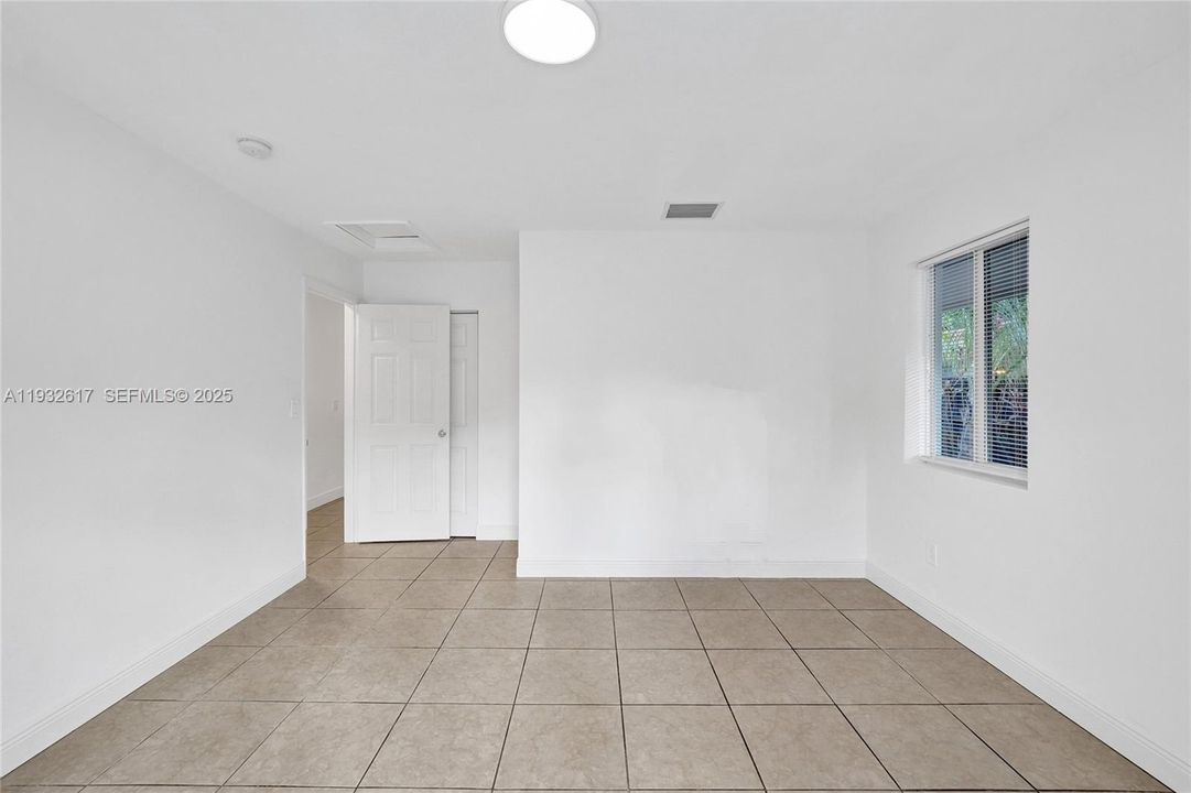 En Renta: $3,200 (3 camas, 3 baños, 1350 Pies cuadrados)