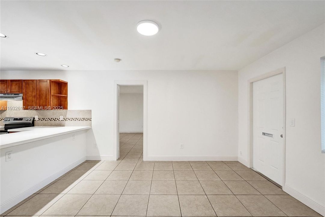 En Renta: $3,200 (3 camas, 3 baños, 1350 Pies cuadrados)