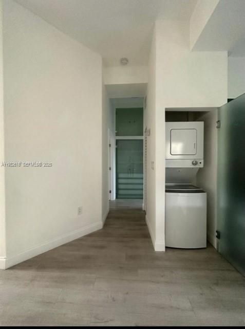 出租: $2,500 (0 贝兹, 1 浴室, 794 平方英尺)