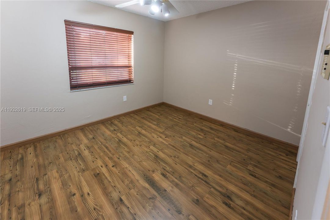 For Sale: $810,000 (4 beds, 3 baths, 2007 Square Feet)