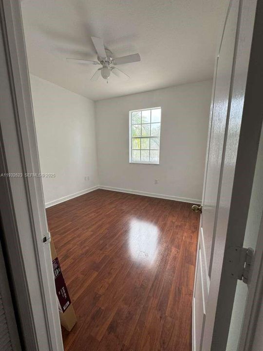 В аренду: $3,500 (3 спален, 2 ванн, 1582 Квадратных фут)