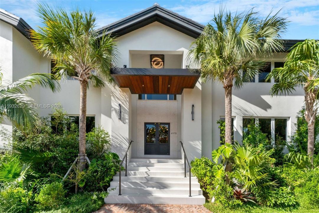 For Sale: $15,750,000 (6 beds, 6 baths, 6460 Square Feet)