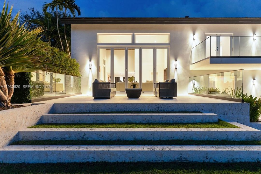 For Sale: $15,750,000 (6 beds, 6 baths, 6460 Square Feet)