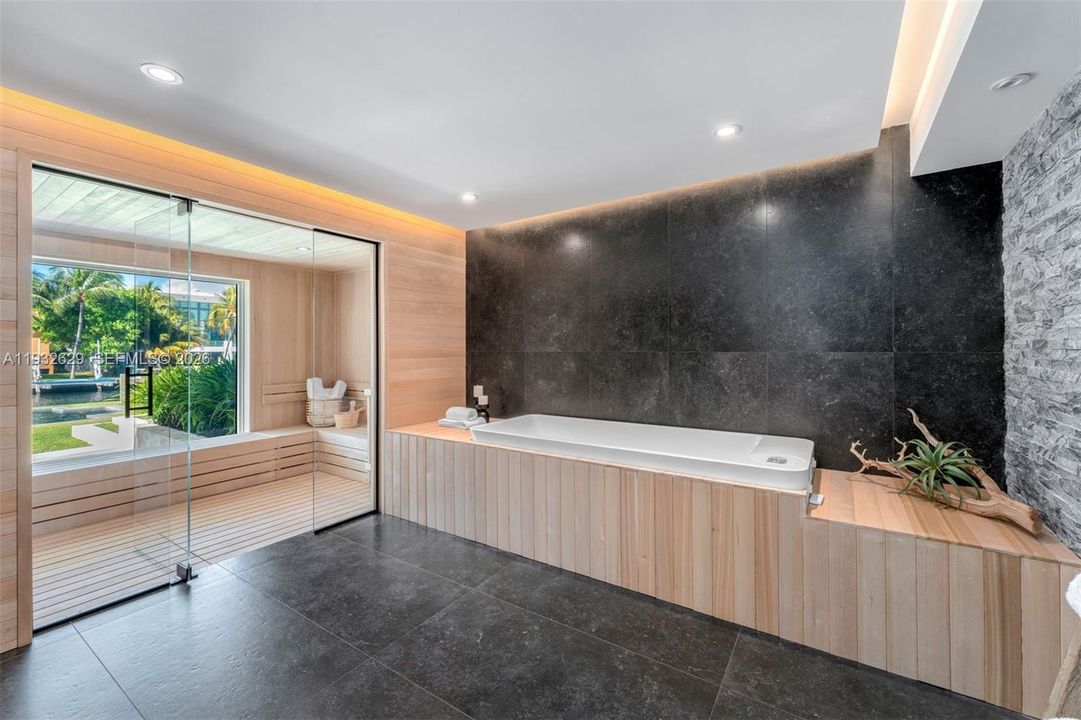 For Sale: $15,750,000 (6 beds, 6 baths, 6460 Square Feet)