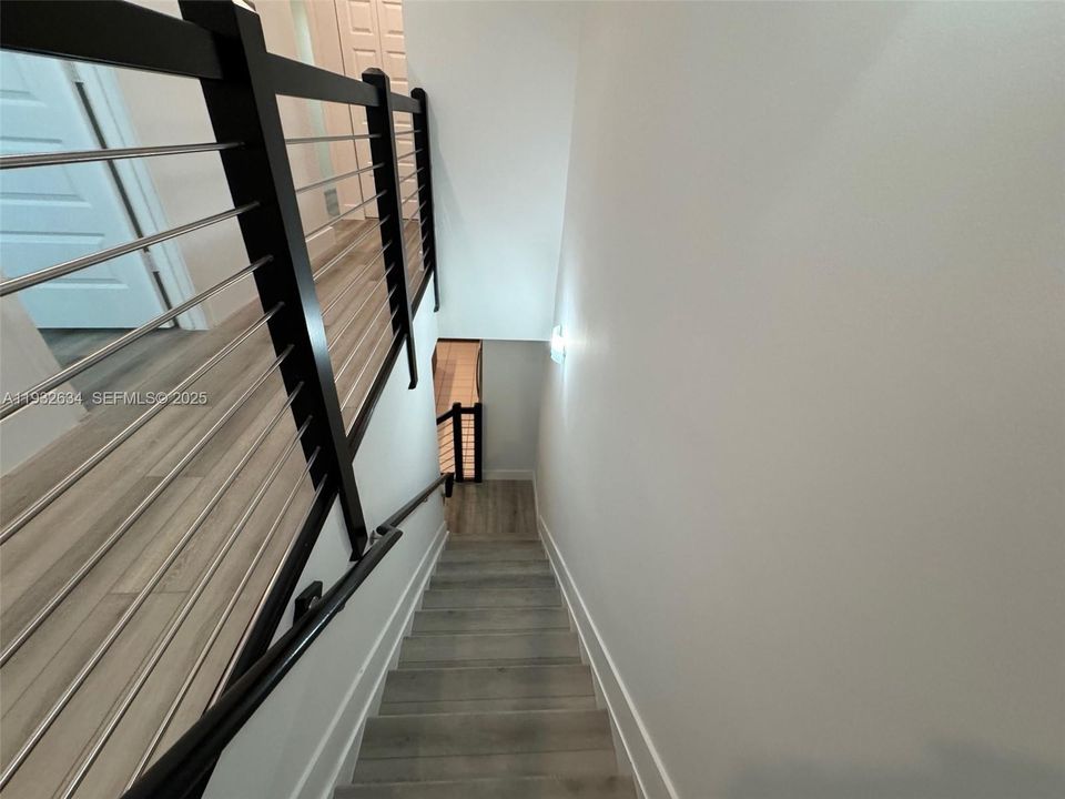 For Sale: $540,000 (3 beds, 2 baths, 1517 Square Feet)