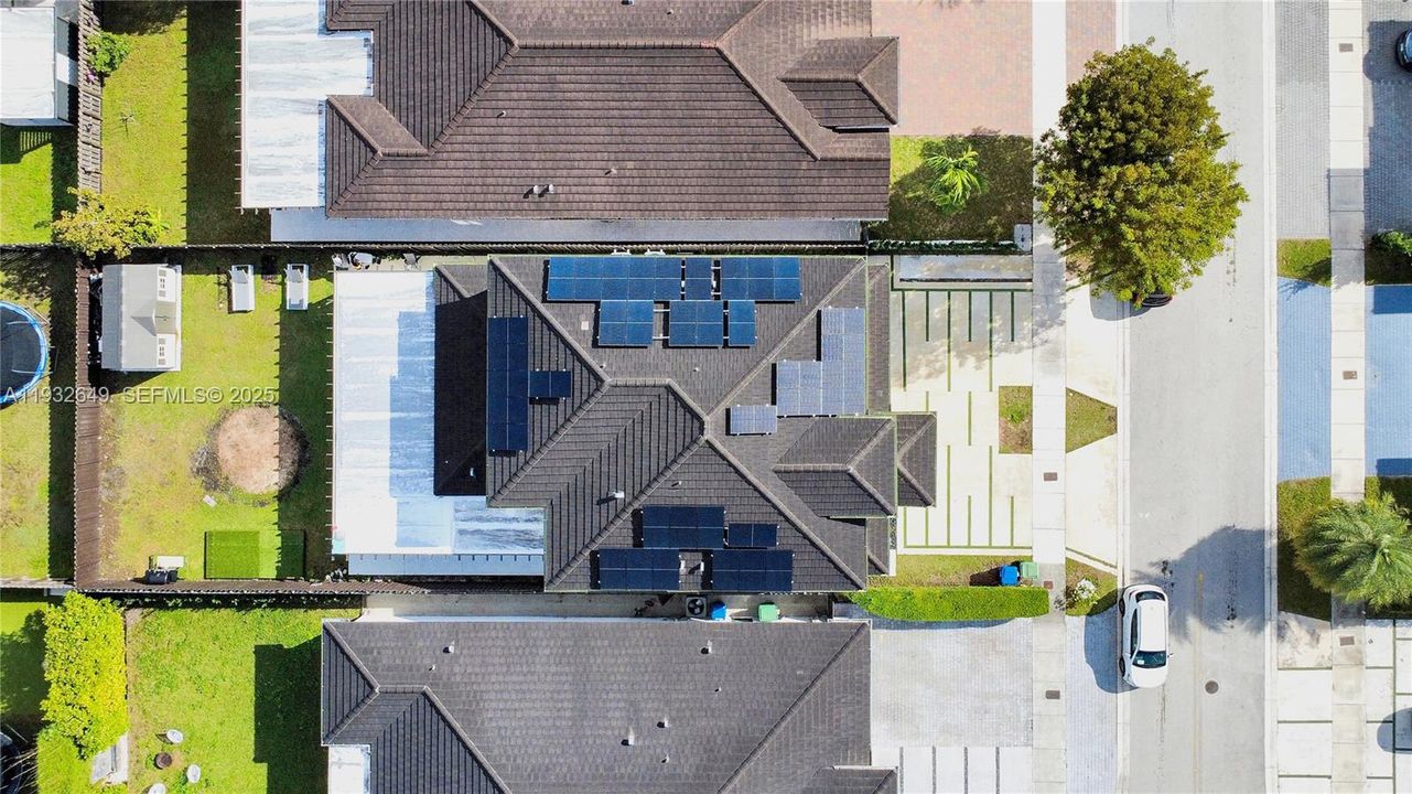 待售: $1,300,000 (5 贝兹, 4 浴室, 2925 平方英尺)