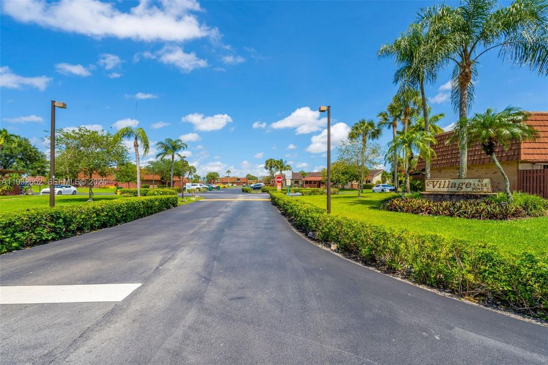 На продажу: $430,000 (3 спален, 2 ванн, 1654 Квадратных фут)