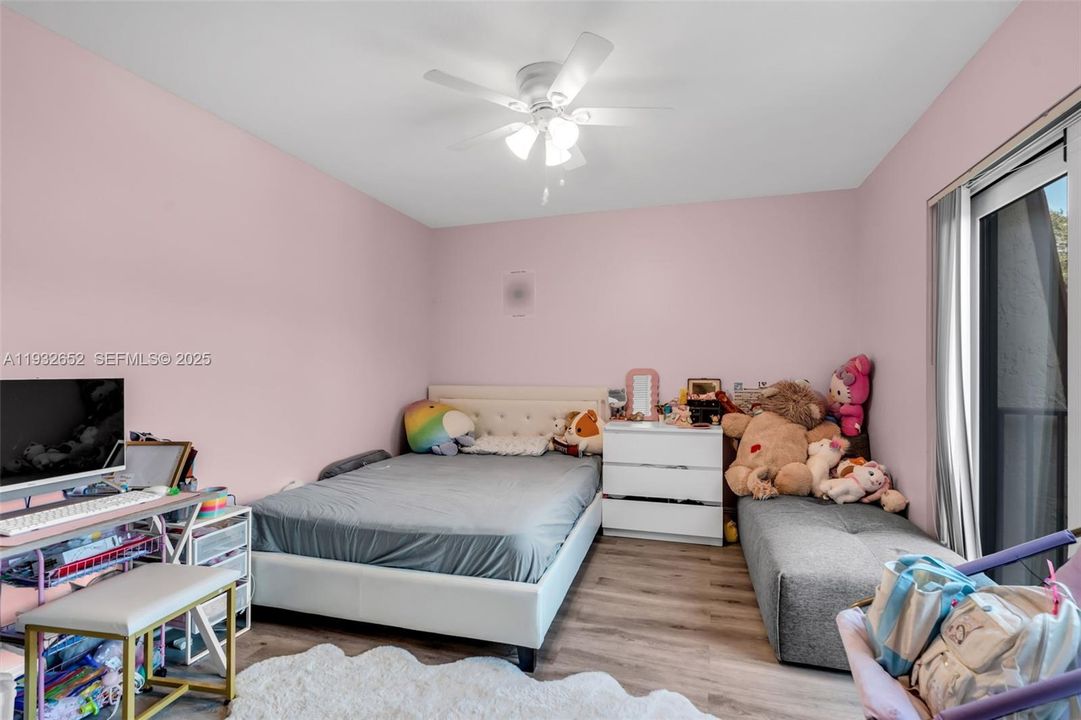 На продажу: $430,000 (3 спален, 2 ванн, 1654 Квадратных фут)