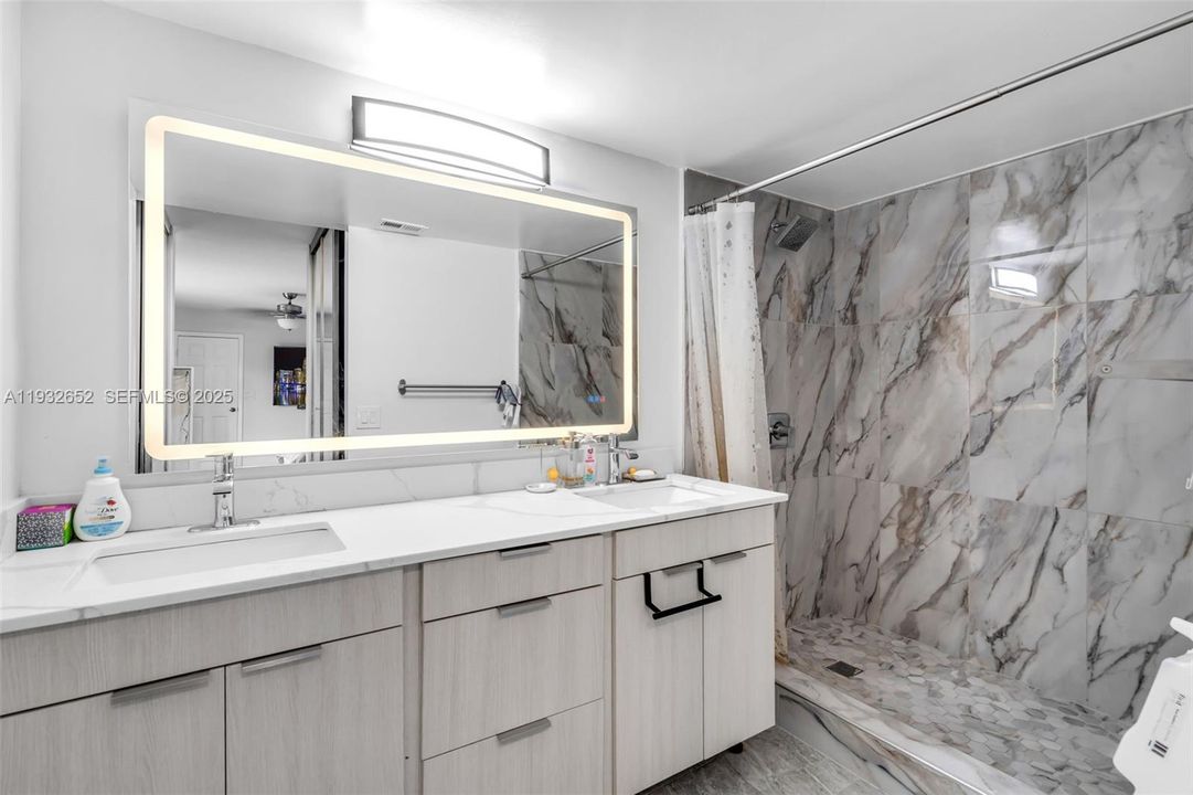 На продажу: $430,000 (3 спален, 2 ванн, 1654 Квадратных фут)