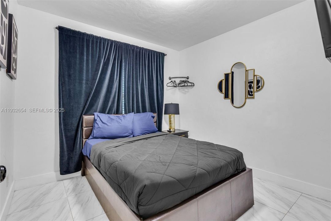 For Rent: $5,000 (4 beds, 3 baths, 1847 Square Feet)