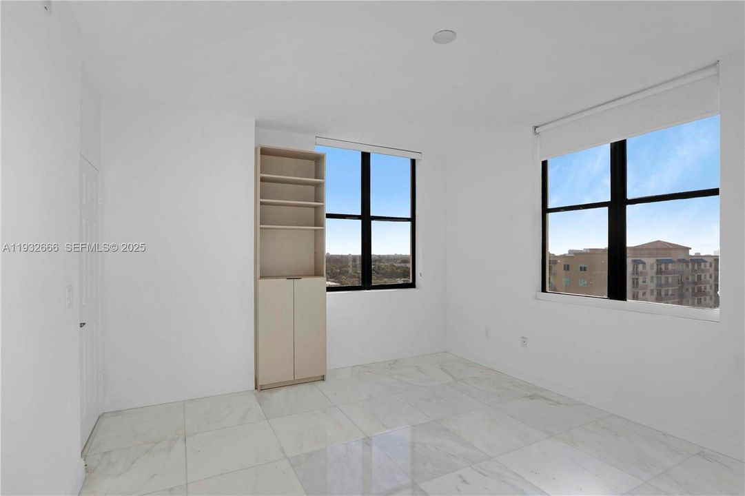 На продажу: $515,000 (2 спален, 2 ванн, 1126 Квадратных фут)