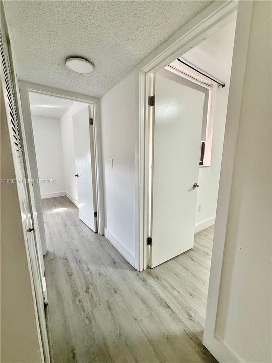 Activo con contrato: $2,350 (2 camas, 2 baños, 1086 Pies cuadrados)