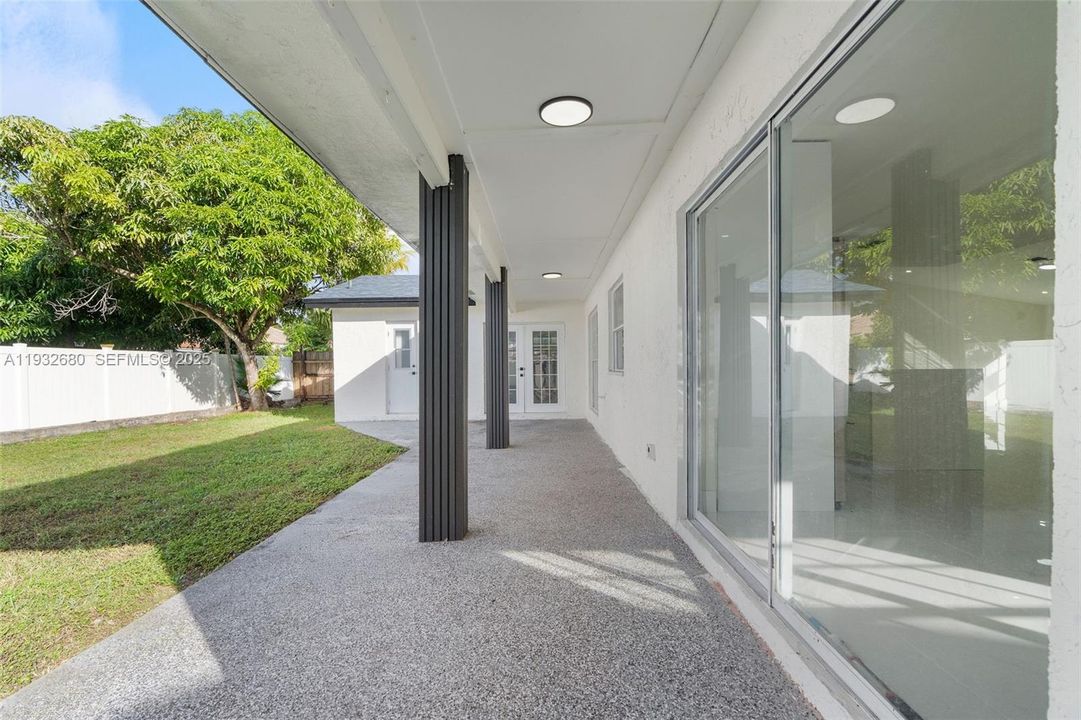 待售: $575,000 (3 贝兹, 2 浴室, 1786 平方英尺)