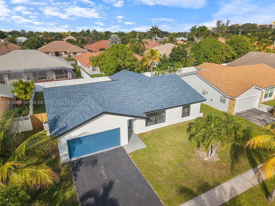 待售: $575,000 (3 贝兹, 2 浴室, 1786 平方英尺)