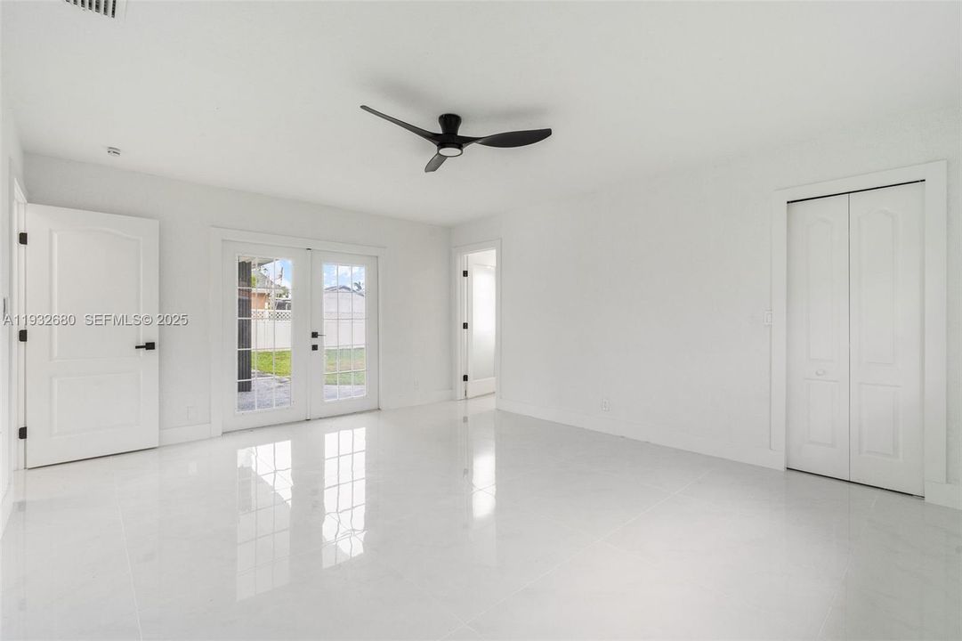 待售: $575,000 (3 贝兹, 2 浴室, 1786 平方英尺)