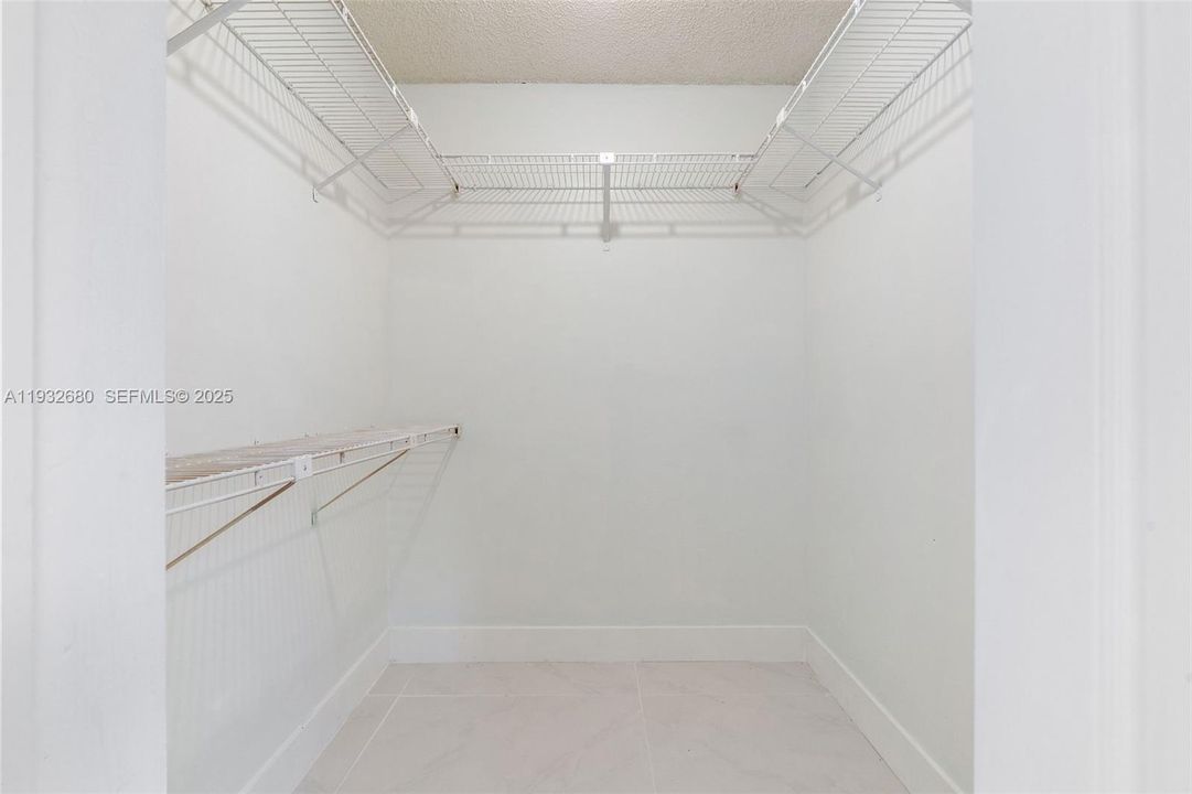 待售: $575,000 (3 贝兹, 2 浴室, 1786 平方英尺)